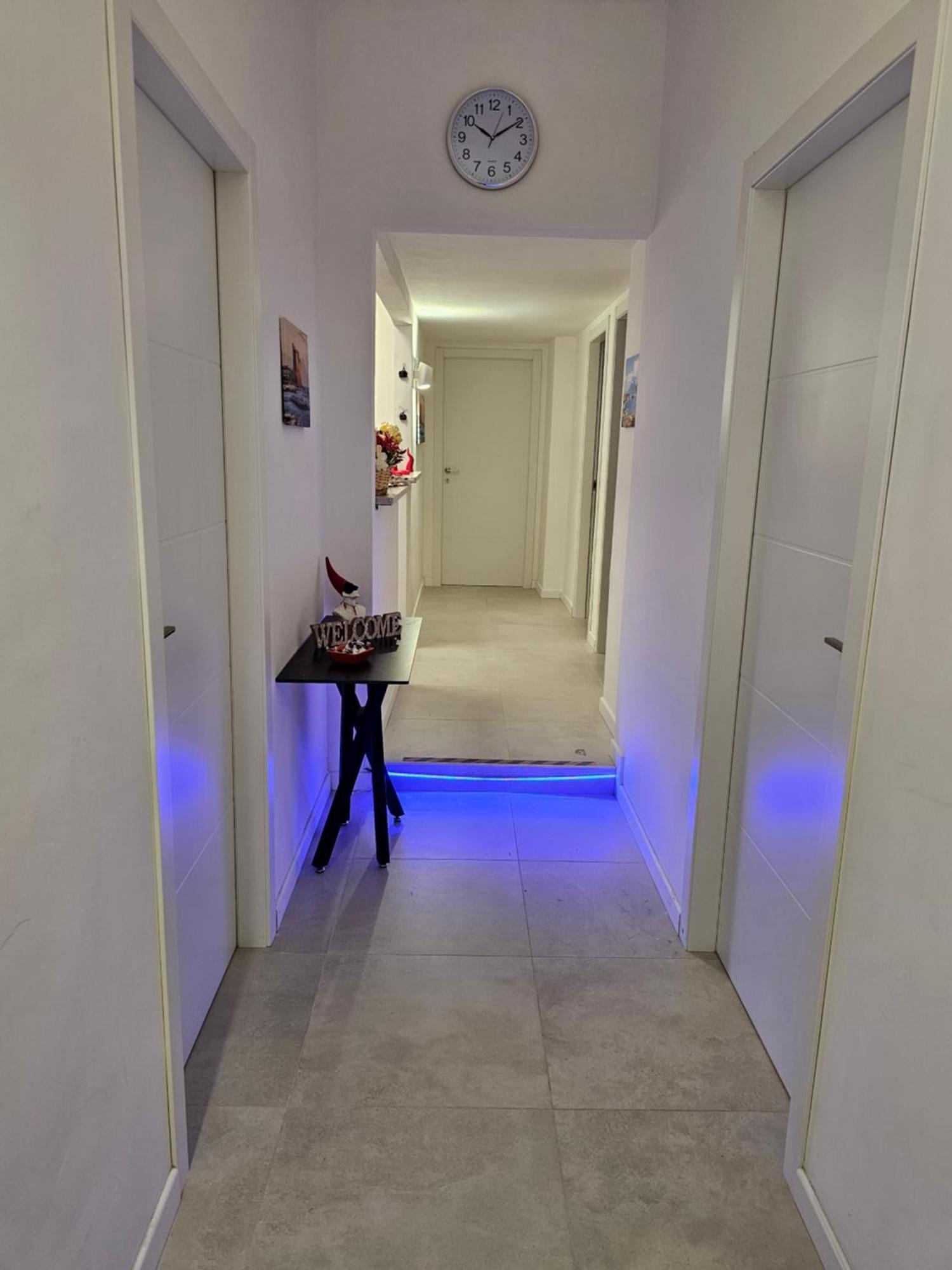 Erminia Suite Наполи Екстериор снимка